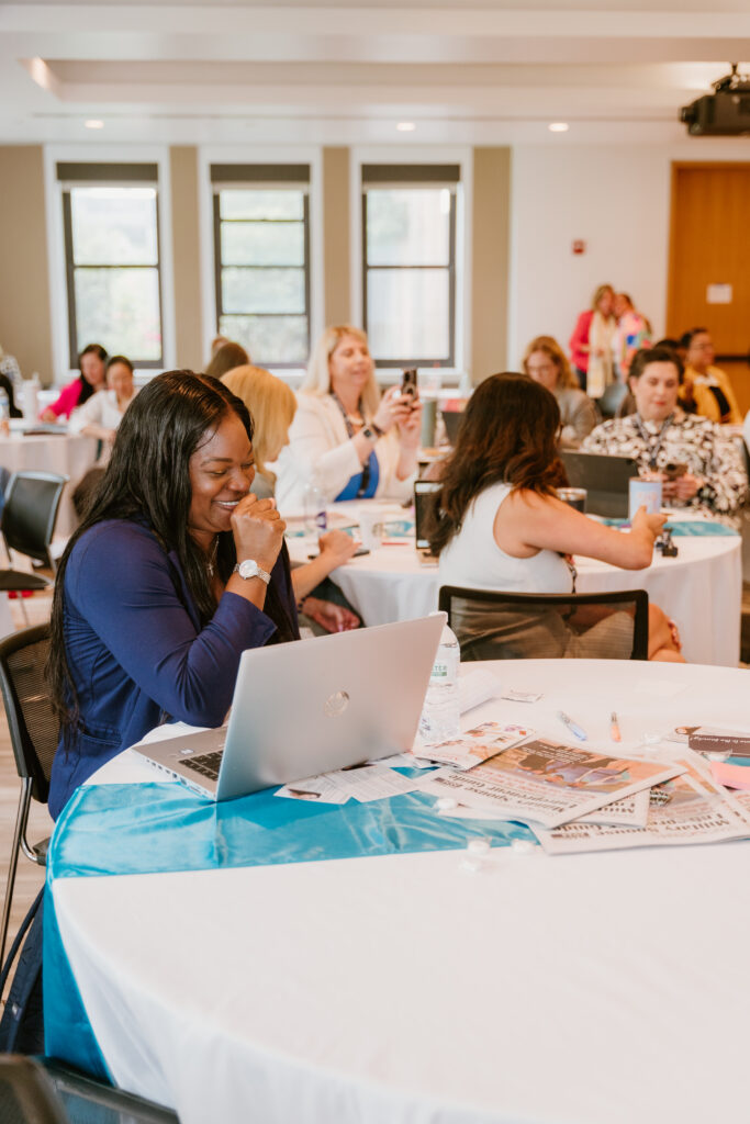 attendees enjoying the military spouse entrepreneur summit event